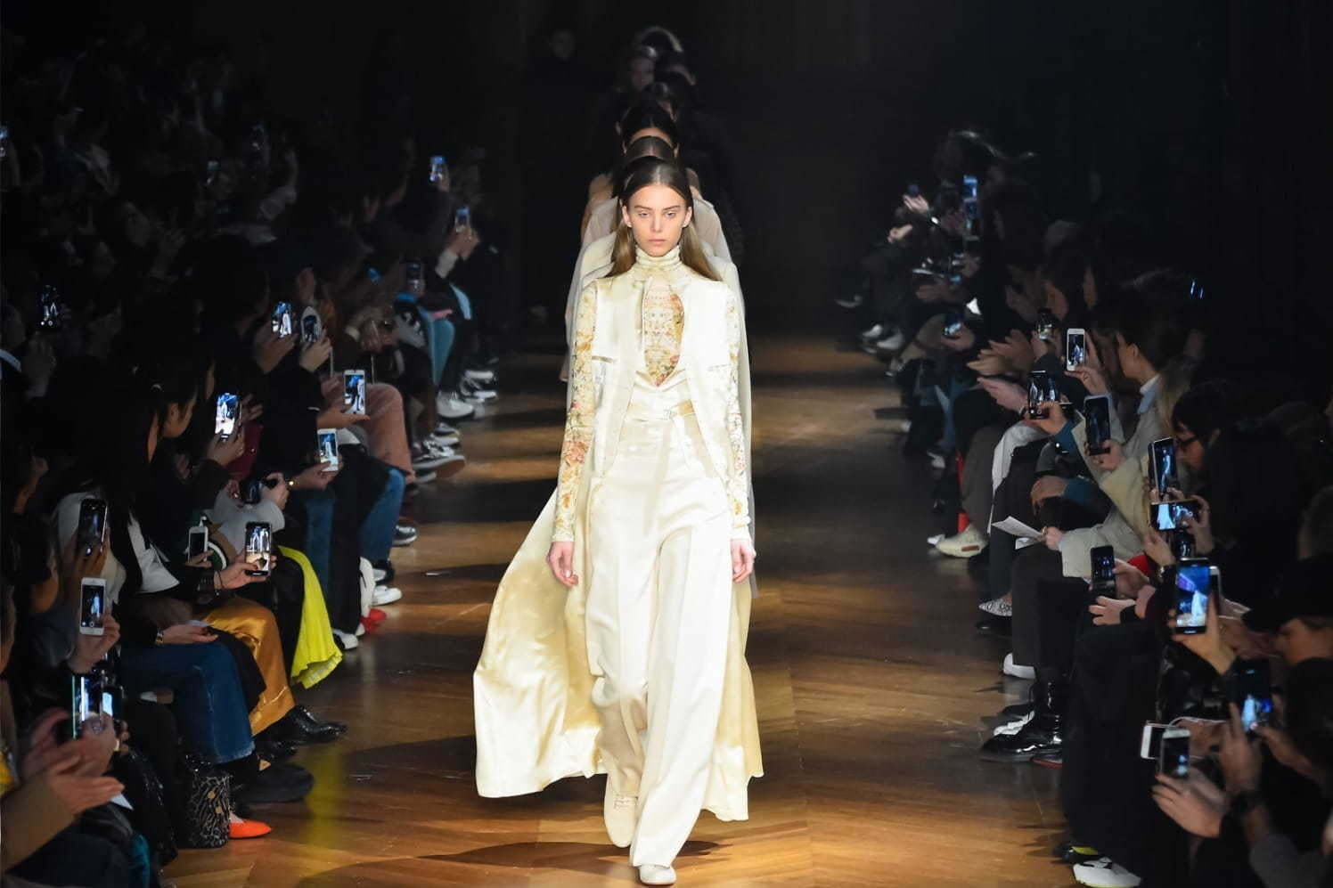 ビューティフルピープル 2019-20年秋冬 ウィメンズ コレクション