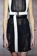 シャッツィ・チェン 2019-20年秋冬コレクション - 中国の少数民族・苗族の神話を着想源に｜写真9