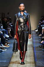 アレキサンダー・マックイーン 2019-20年秋冬コレクション - 英国北部への旅｜写真19