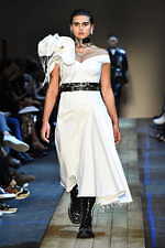 アレキサンダー・マックイーン 2019-20年秋冬コレクション - 英国北部への旅｜写真36