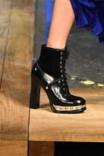 アレキサンダー・マックイーン 2019-20年秋冬コレクション - 英国北部への旅｜写真74