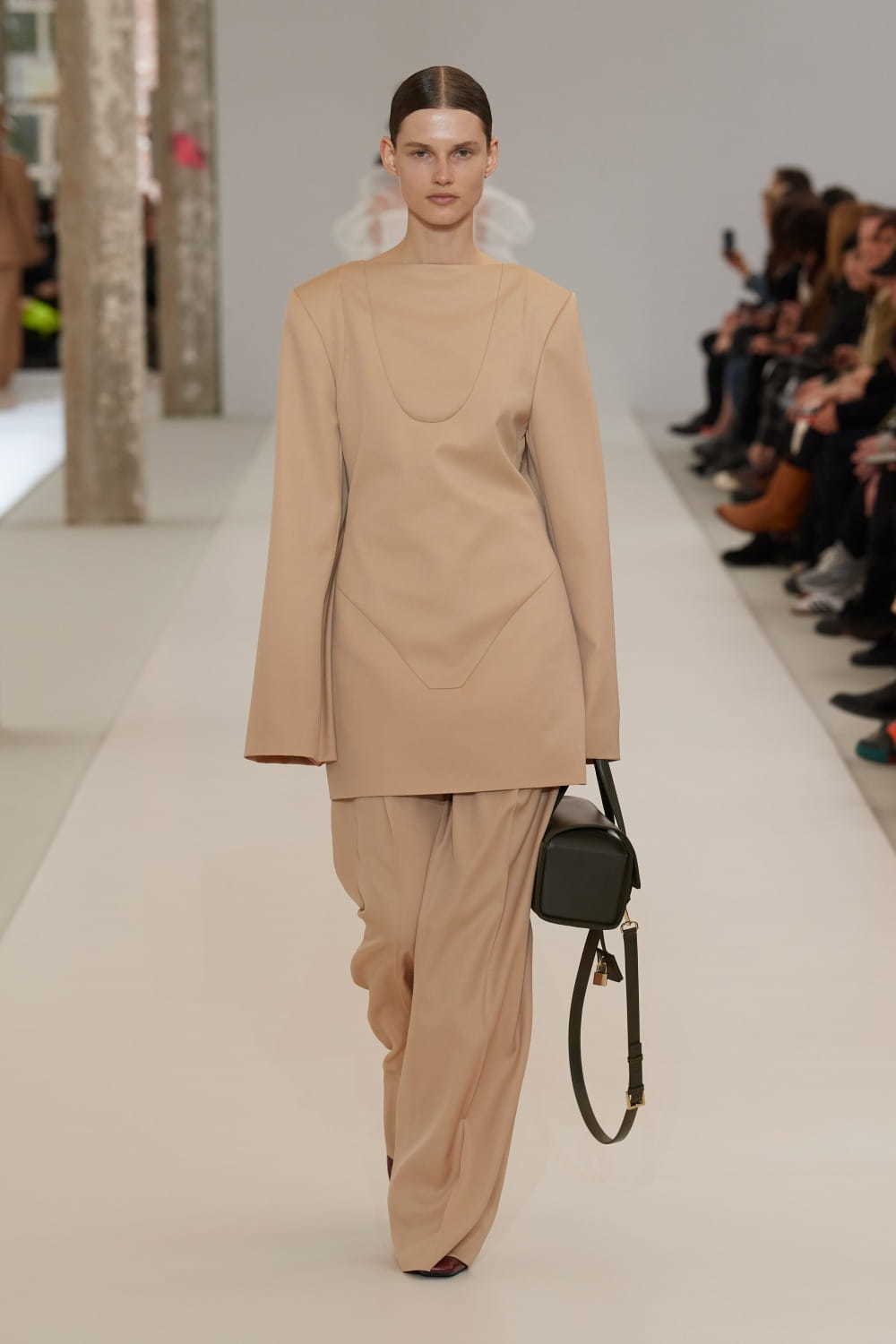 ニナ リッチ(NINA RICCI) 2019-20年秋冬ウィメンズコレクション  - 写真7