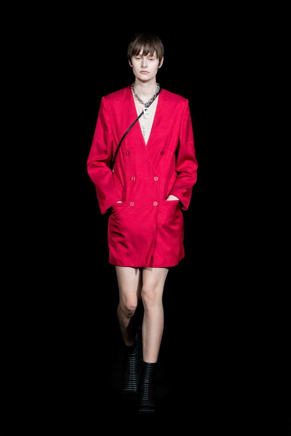 バレンシアガ(BALENCIAGA) 2019年冬ウィメンズ&メンズ バレンシアガ(BALENCIAGA) 2019年冬ウィメンズ&メンズ