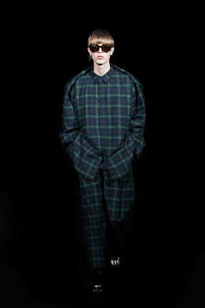 バレンシアガ(BALENCIAGA) 2019年冬ウィメンズ&メンズコレクション  - 写真39