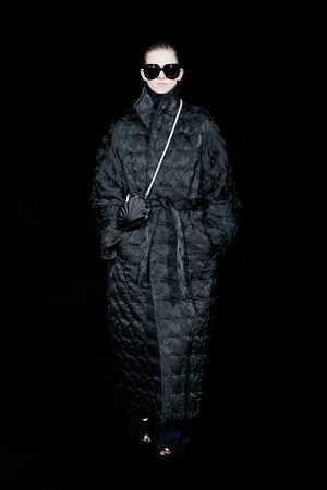 バレンシアガ(BALENCIAGA) 2019年冬ウィメンズ&メンズコレクション  - 写真82