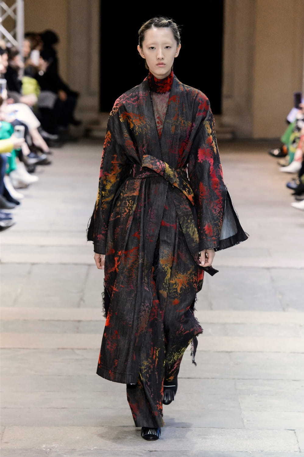 クリスティアーノ ブラーニ 2019-20年秋冬｜female ケープ