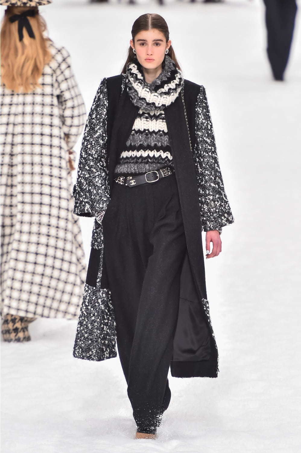 シャネル(CHANEL) 2019-20年秋冬ウィメンズコレクション シルエット - 写真7