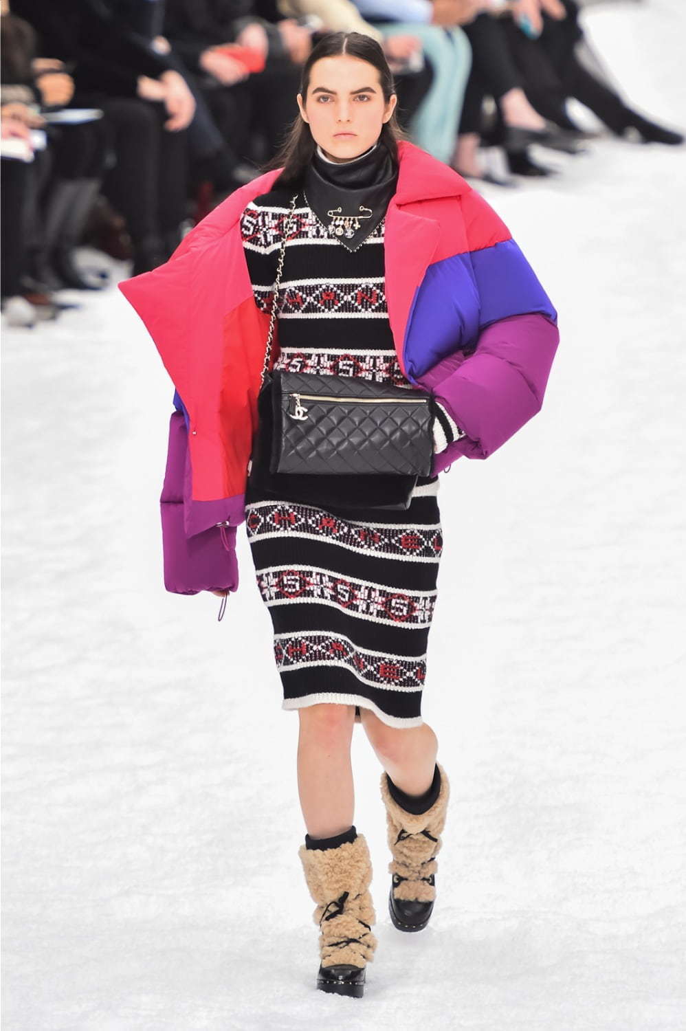 シャネル(CHANEL) 2019-20年秋冬ウィメンズコレクション シルエット - 写真42