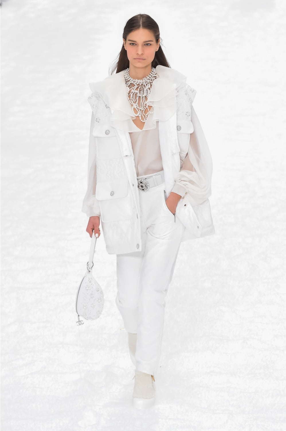 シャネル(CHANEL) 2019-20年秋冬ウィメンズコレクション シルエット - 写真60