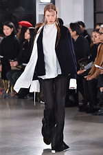 シクラス 2019-20年秋冬コレクション - コントラストがモダンさへ繋げる｜写真32