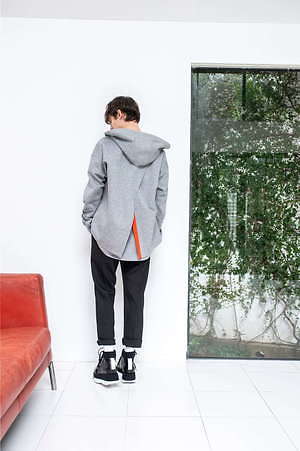 リヒト・ベシュトレーベン(Licht Bestreben) 2019-20年秋冬ウィメンズ&メンズコレクション  - 写真28