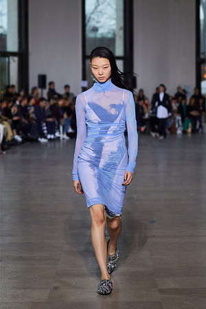 セドリック シャルリエ(CÉDRIC CHARLIER) 2019-20年秋冬ウィメンズコレクション  - 写真33