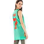 プーマ"桜の爆弾"スニーカーや"蓮の花ロケット"ドレス、スー・ツァイとコラボ｜写真84