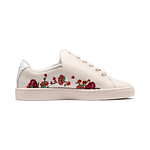 プーマ"桜の爆弾"スニーカーや"蓮の花ロケット"ドレス、スー・ツァイとコラボ｜写真15