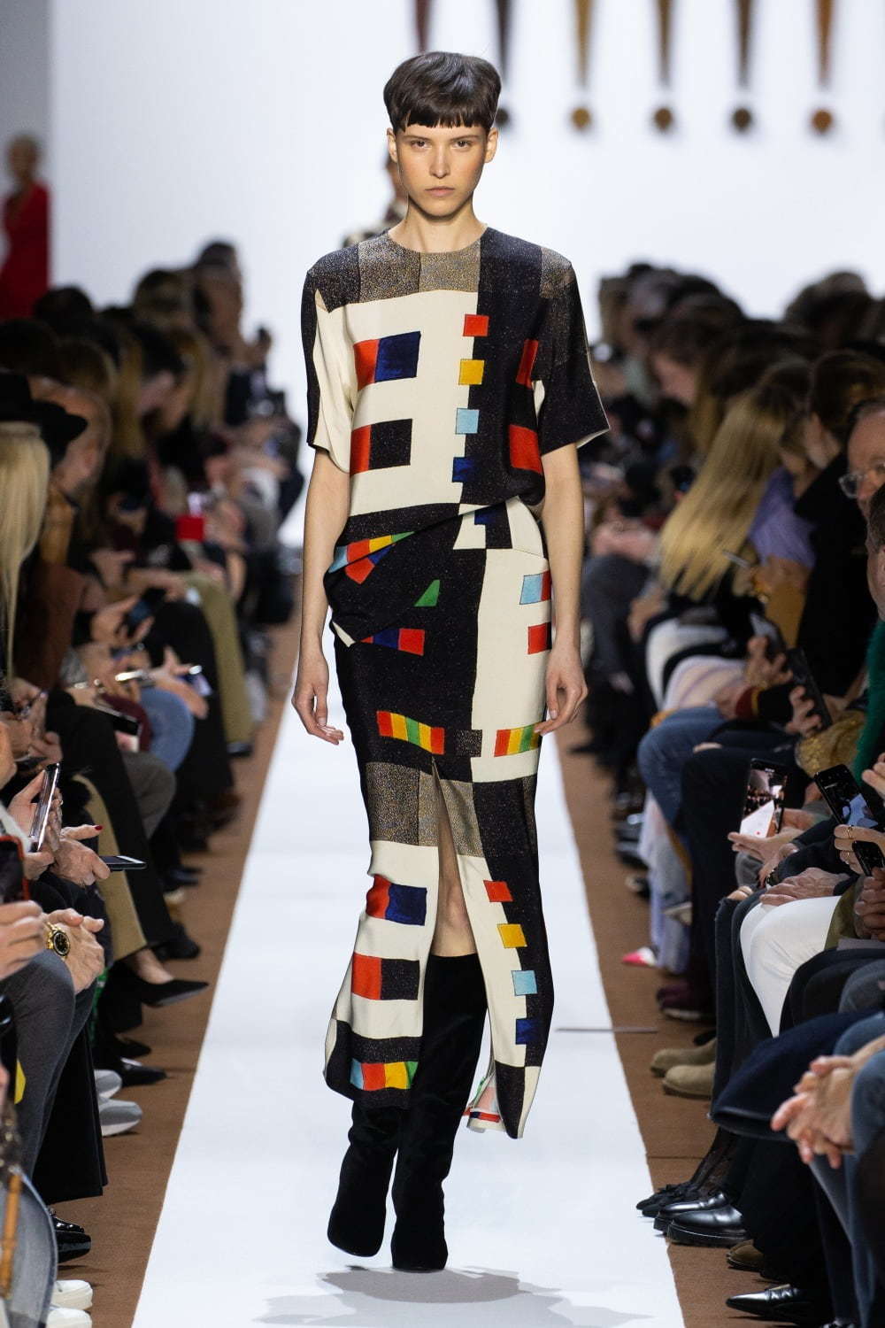 アクリス 2019-20年秋冬<span>コレクション</span> - 写真4