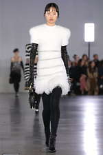 バルマン 2019-20年秋冬コレクション - 意表を突くアイデアが新しい美を運ぶ｜写真17