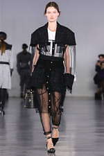 バルマン 2019-20年秋冬コレクション - 意表を突くアイデアが新しい美を運ぶ｜写真23