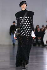 バルマン 2019-20年秋冬コレクション - 意表を突くアイデアが新しい美を運ぶ｜写真32