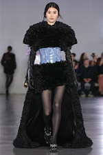 バルマン 2019-20年秋冬コレクション - 意表を突くアイデアが新しい美を運ぶ｜写真38