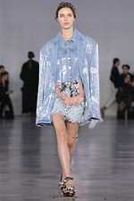 バルマン 2019-20年秋冬コレクション - 意表を突くアイデアが新しい美を運ぶ｜写真42