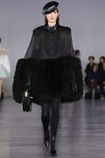 バルマン 2019-20年秋冬コレクション - 意表を突くアイデアが新しい美を運ぶ｜写真64