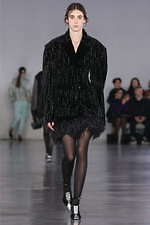 バルマン 2019-20年秋冬コレクション - 意表を突くアイデアが新しい美を運ぶ｜写真68