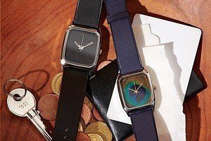 パリ発のウォッチブランド「ラプス」から“まるでアート”な腕時計、レザー素材や絵画をダイアルに