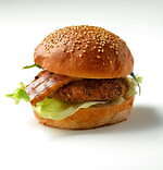 「SAKURAアフタヌーンティー」ジュエリーボックスに詰めて、セント レジス ホテル 大阪で｜写真2