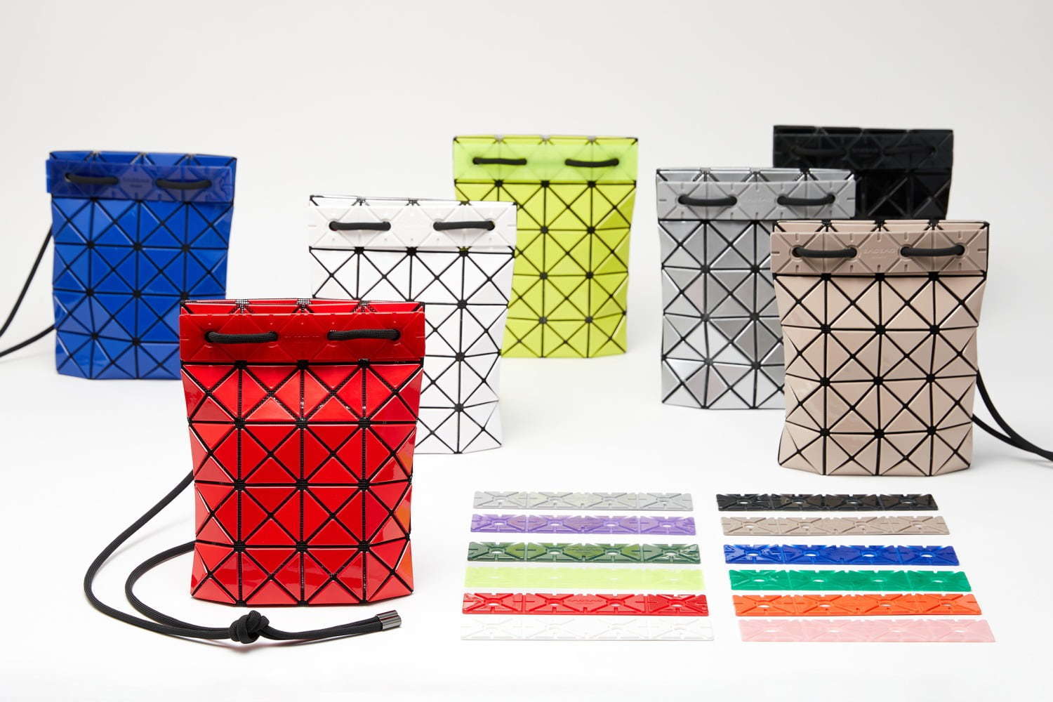 BAO BAO ISSEY MIYAKE、ポシェットのカスタムイベントを阪急うめだ本店で開催｜写真4