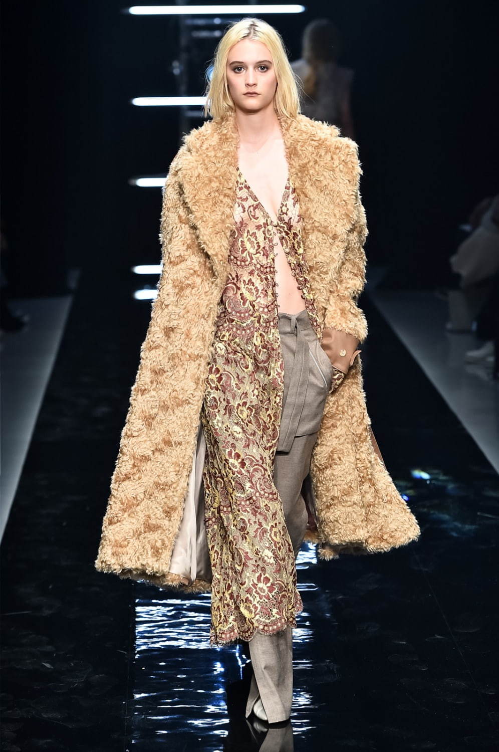 アオイワナカ 2019-20年秋冬<span>コレクション</span> - 写真71