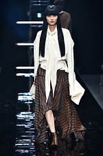 アオイワナカ 2019年秋冬コレクション - 休日のご褒美｜写真16