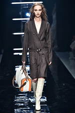 アオイワナカ 2019年秋冬コレクション - 休日のご褒美｜写真24