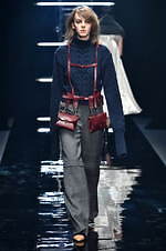 アオイワナカ 2019年秋冬コレクション - 休日のご褒美｜写真28