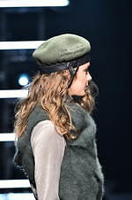 アオイワナカ 2019年秋冬コレクション - 休日のご褒美｜写真58