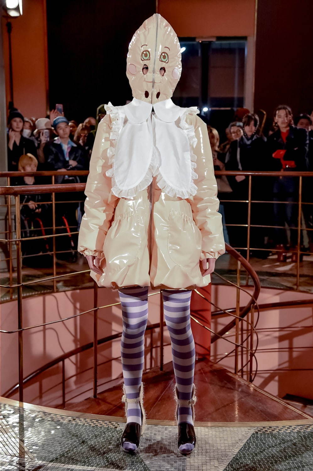 ジェニー ファックス 2019年秋冬コレクション - ちょっぴり不思議な結婚式へ｜写真31