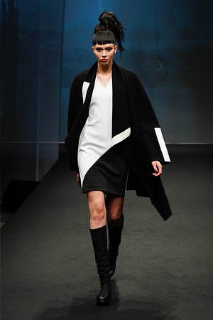 ジュンコ コシノ(JUNKO KOSHINO) 2019-20年秋冬ウィメンズコレクション  - 写真11