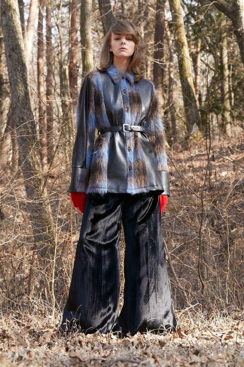想像を超えての 【みのる】akiranaka 20FW レザースカート 20AW ひざ丈 