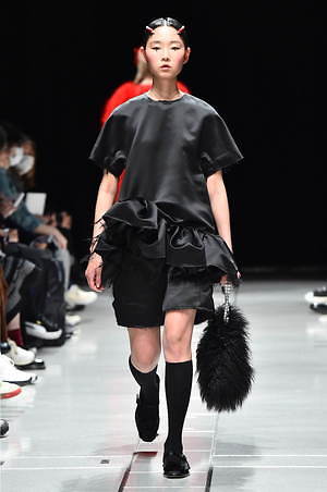 シュシュ/トング 2019年秋冬コレクション - 愛と憎悪のファンタジー｜写真41