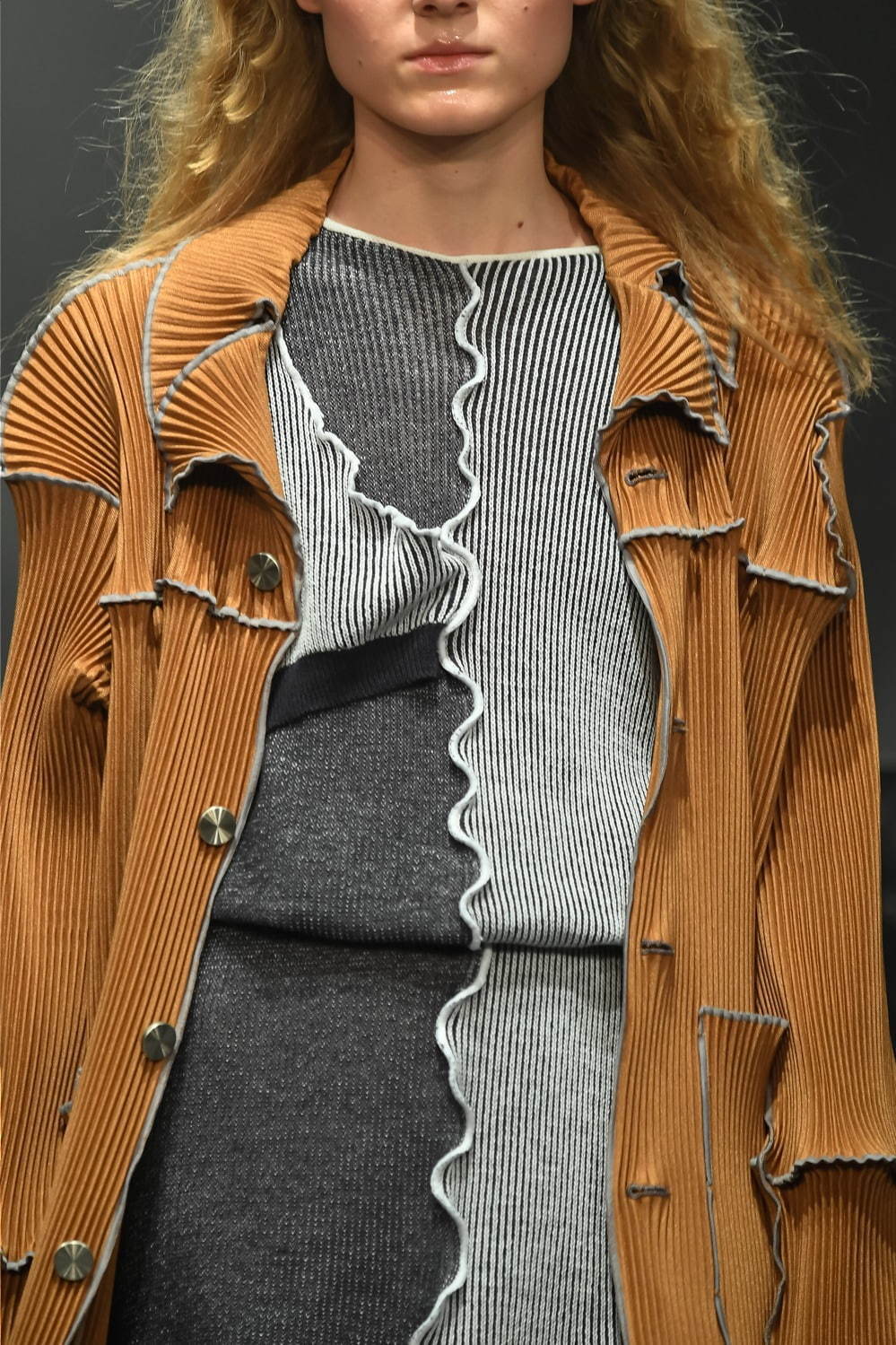 コトハヨコザワ 2019-20年秋冬<span>コレクション</span> - 写真33