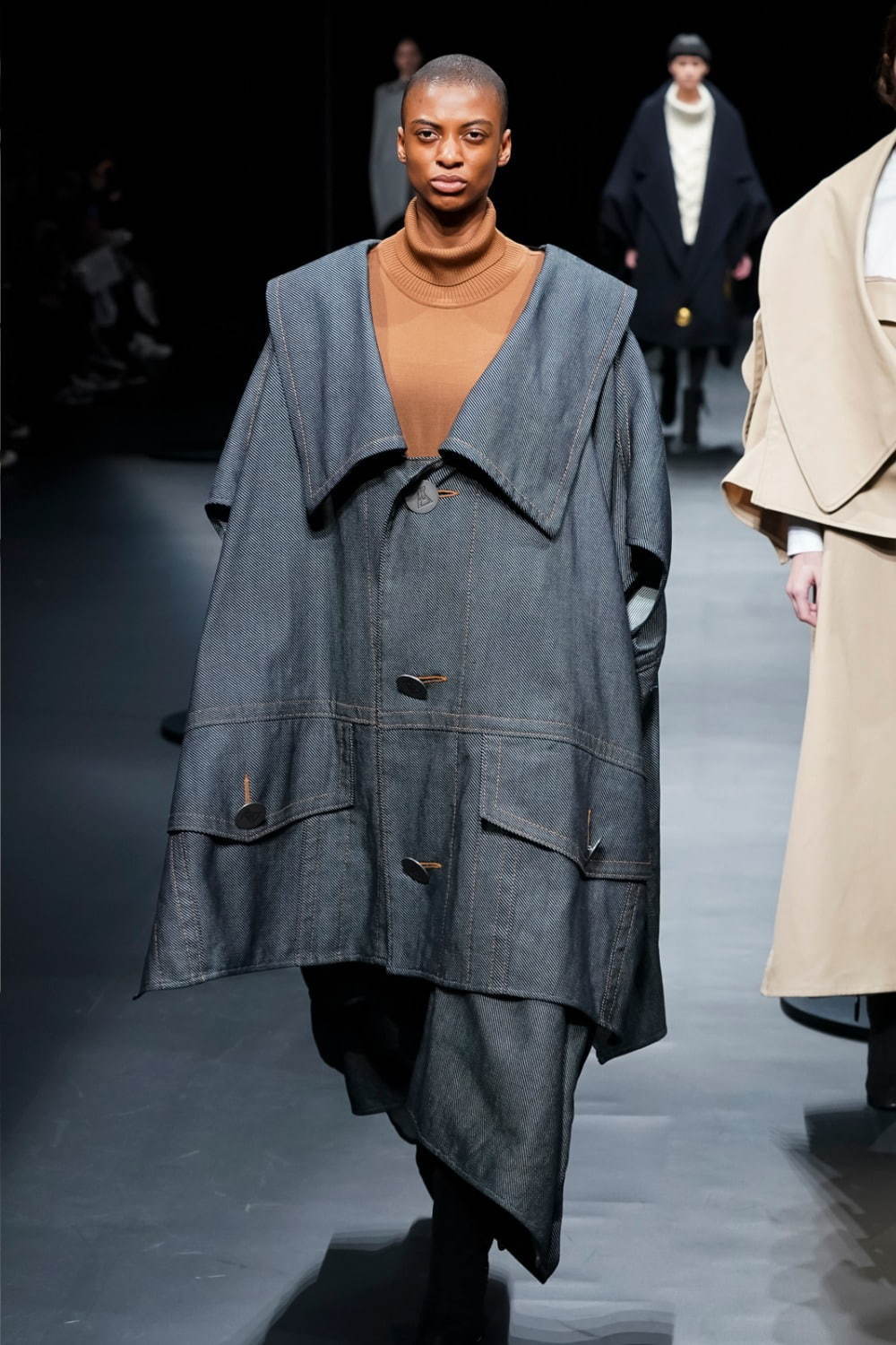 アンリアレイジ 2019年秋冬コレクション - 服の神は細部に宿る 