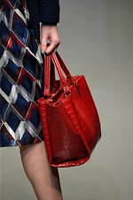 ユキ トリヰ インターナショナル 2019年秋冬コレクション - “洗練”を忘れない女性たちの日常｜写真60