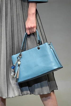 ユキ トリヰ インターナショナル 2019年秋冬コレクション - “洗練”を忘れない女性たちの日常｜写真34