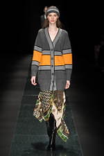 タエ アシダ 2019-20年秋冬コレクション - 多様性への順応を楽しむ｜写真33