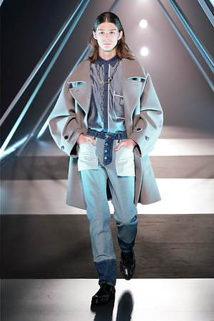 HARE 2019年秋冬コレクション - 表裏の曖昧さが生んだ美しさと自由｜写真19