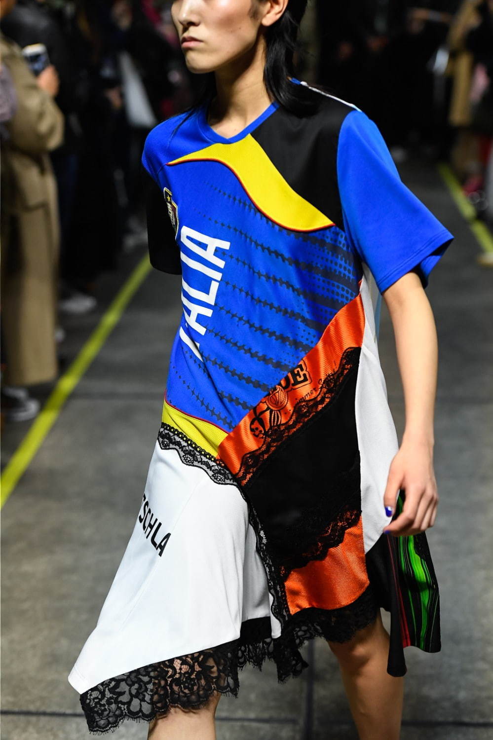 コシェ(KOCHÉ) 2019-20年秋冬ウィメンズ&メンズコレクション  - 写真11