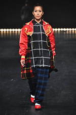 パラドックス トーキョー 2019-20年秋冬コレクション - 内なる美を発信｜写真22