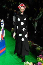 トクコ・プルミエヴォル 2019-20年秋冬コレクション - 四季を喜ぶ、おとぎの国の民族｜写真39