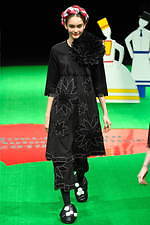 トクコ・プルミエヴォル 2019-20年秋冬コレクション - 四季を喜ぶ、おとぎの国の民族｜写真47