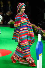 トクコ・プルミエヴォル 2019-20年秋冬コレクション - 四季を喜ぶ、おとぎの国の民族｜写真57