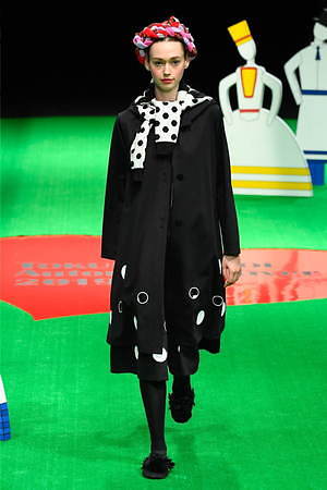 トクコ・プルミエヴォル 2019-20年秋冬コレクション - 四季を喜ぶ、おとぎの国の民族｜写真36